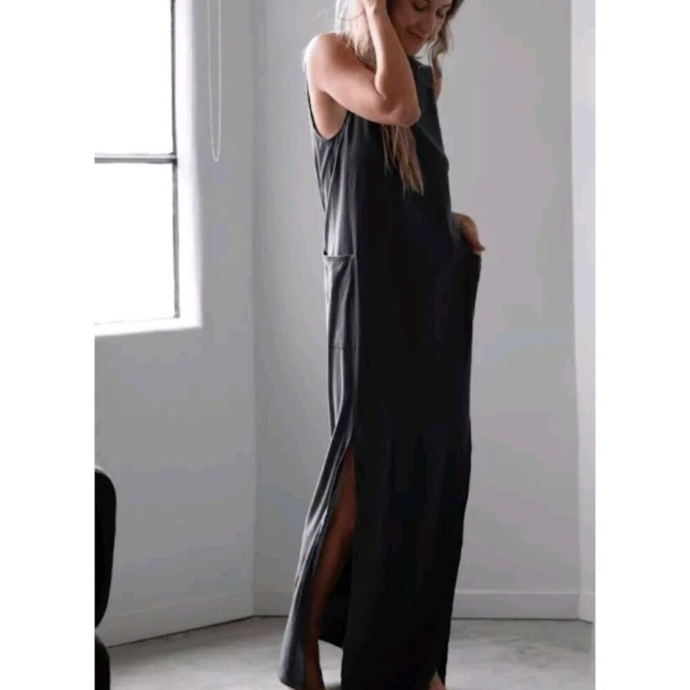 Lunya Women's XS Cool Paneled Sleeveless Maxi Dress Gray Crew Neck Pockets Slit